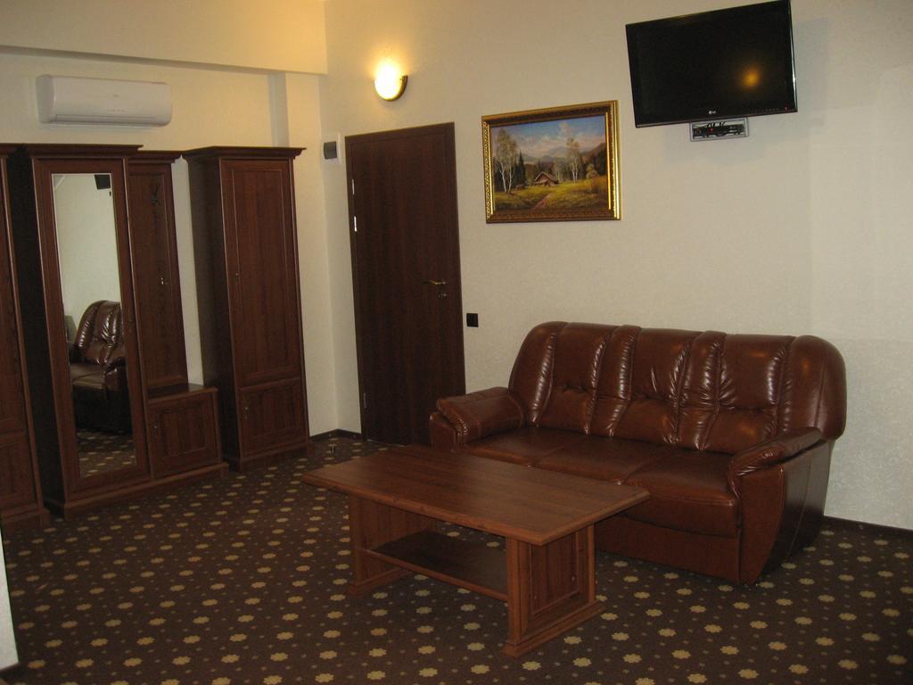 Shato Paradis Hotel Irpin Bilik gambar