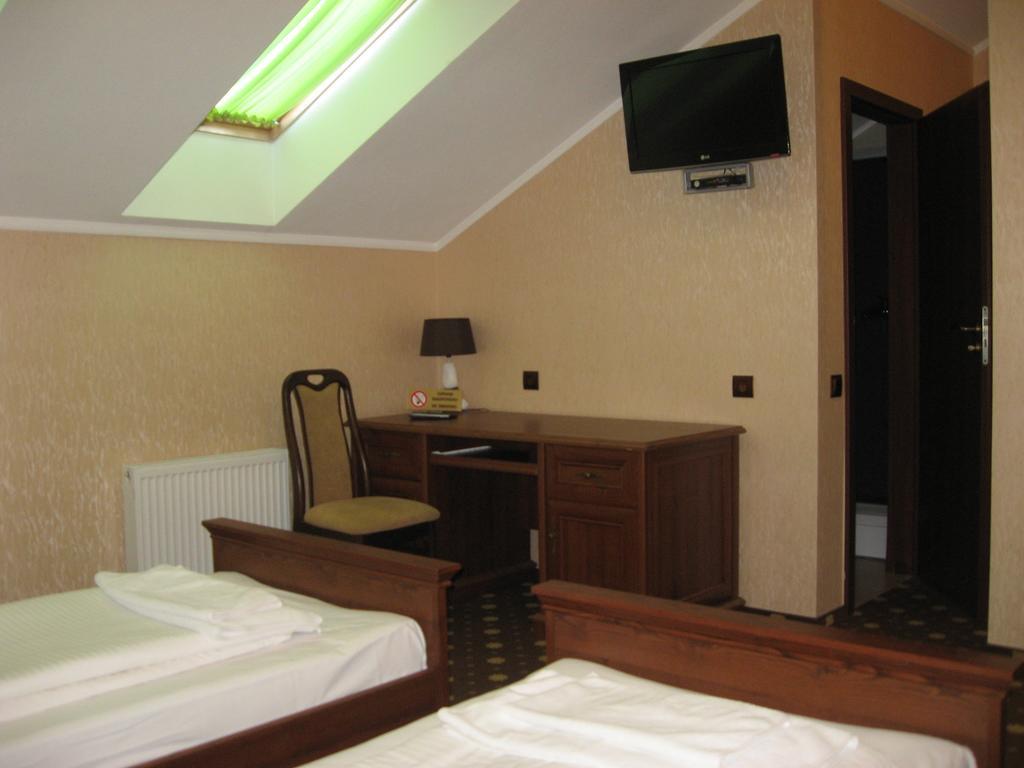 Shato Paradis Hotel Irpin Bilik gambar